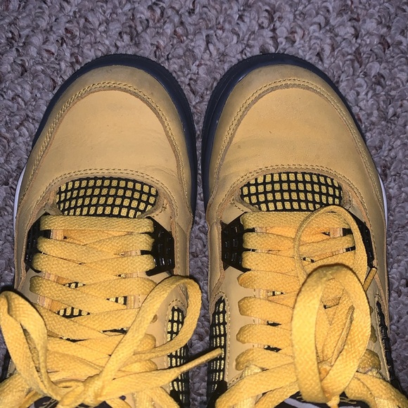 Men’s Nike Air Jordan 4 Retro - Lightening 2021 - Picture 6 of 6